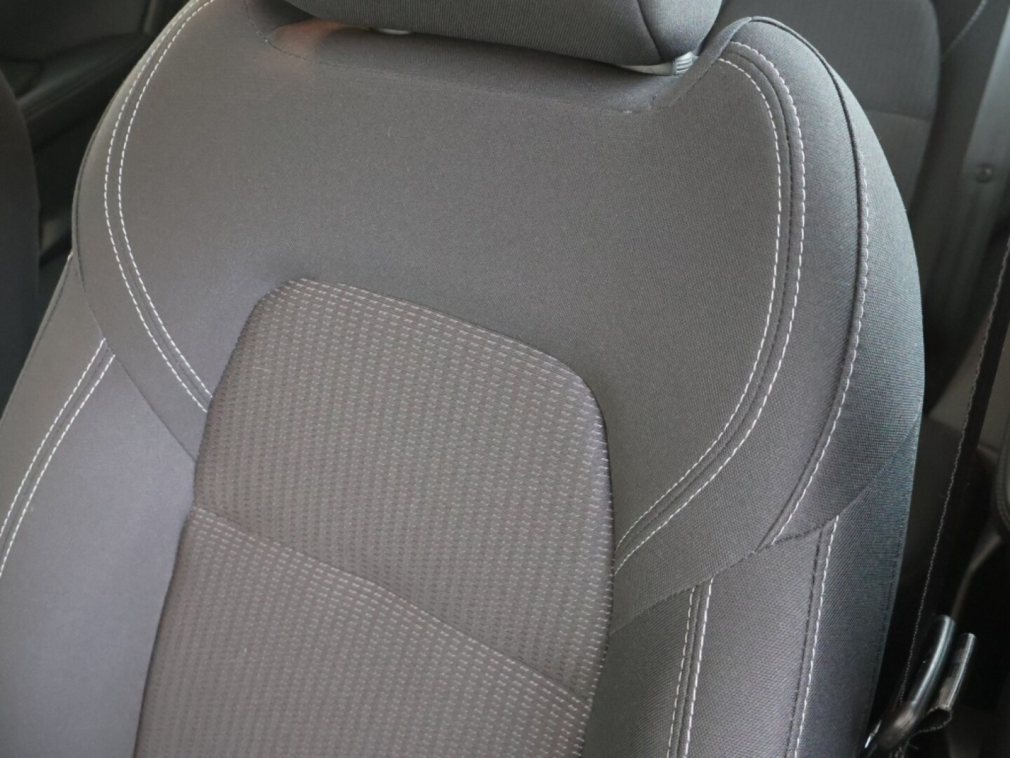 Nissan-QASHQAI-25