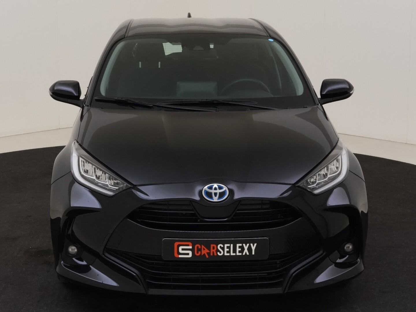 Toyota-Yaris-7